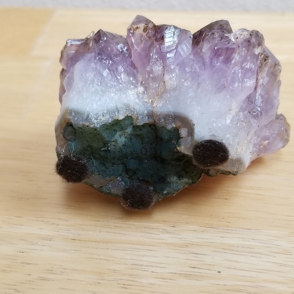 #1148 Rare Collectible Real Amethyst with Wolf - Picture 12 of 12